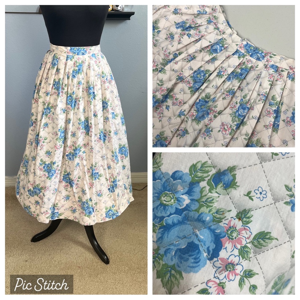 Vintage Blue Roses On Faux Quilted Print Handmade Skirt 38" Waist